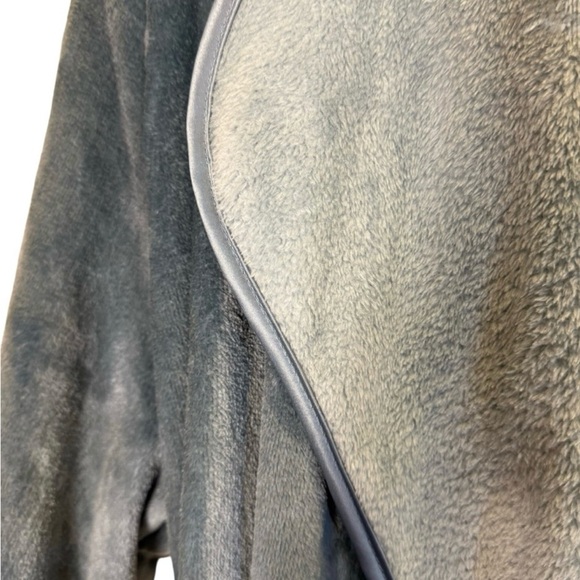 Koolaburra by Ugg Cozy Blue Plush Fleece Robe Sz XL - Picture 4 of 14